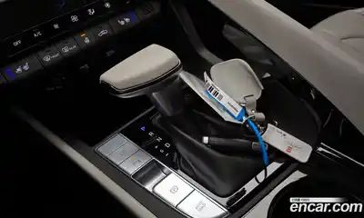 Hyundai Avante 2022 1.6 Автомат в Москве № 459076, миниатюра 9