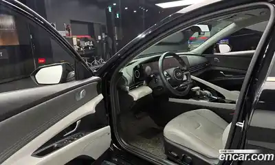 Hyundai Avante 2022 1.6 Автомат в Москве № 459076, миниатюра 10