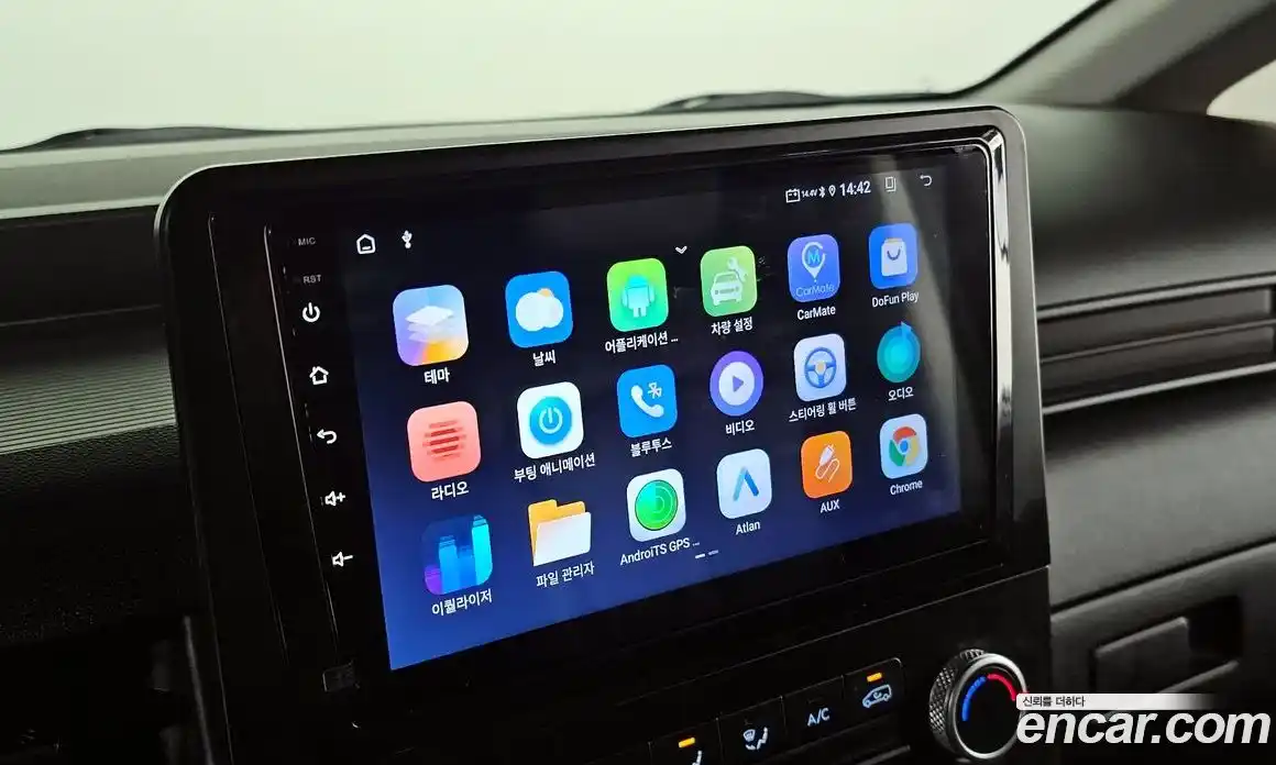 Hyundai Staria 2023 3.5 Автомат в Москве № 459205, фото 15