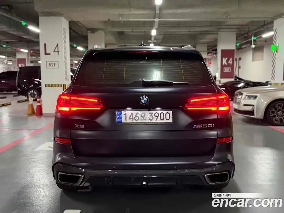 BMW X5 2022 4.4 Автомат в Москве № 464416, фото 4