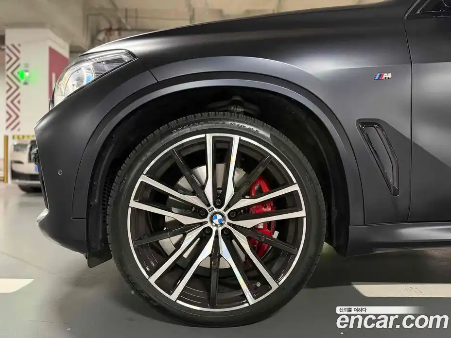 BMW X5 2022 4.4 Автомат в Москве № 464416, фото 5