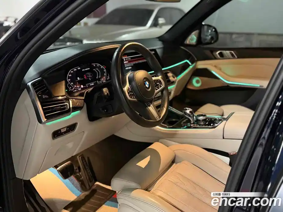 BMW X5 2022 4.4 Автомат в Москве № 464416, фото 7