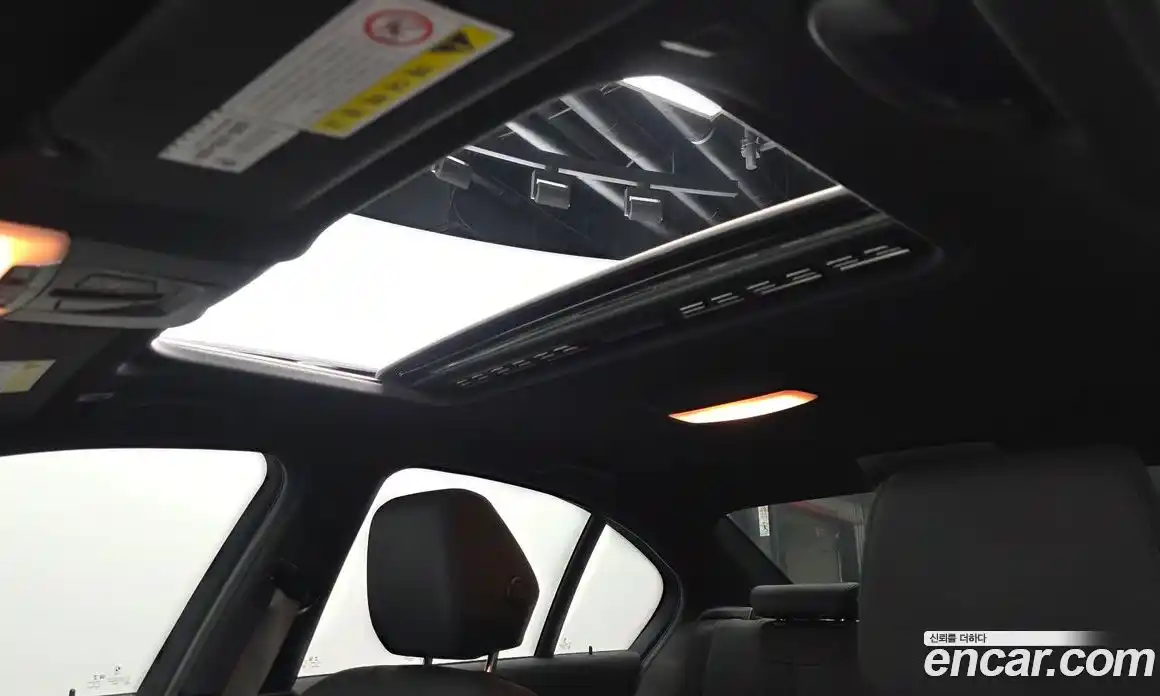 BMW 3-Series 2017 2.0 Автомат в Москве № 465191, фото 16