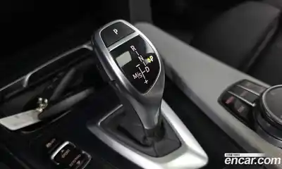 BMW 3-Series 2017 2.0 Автомат в Москве № 465191, миниатюра 9