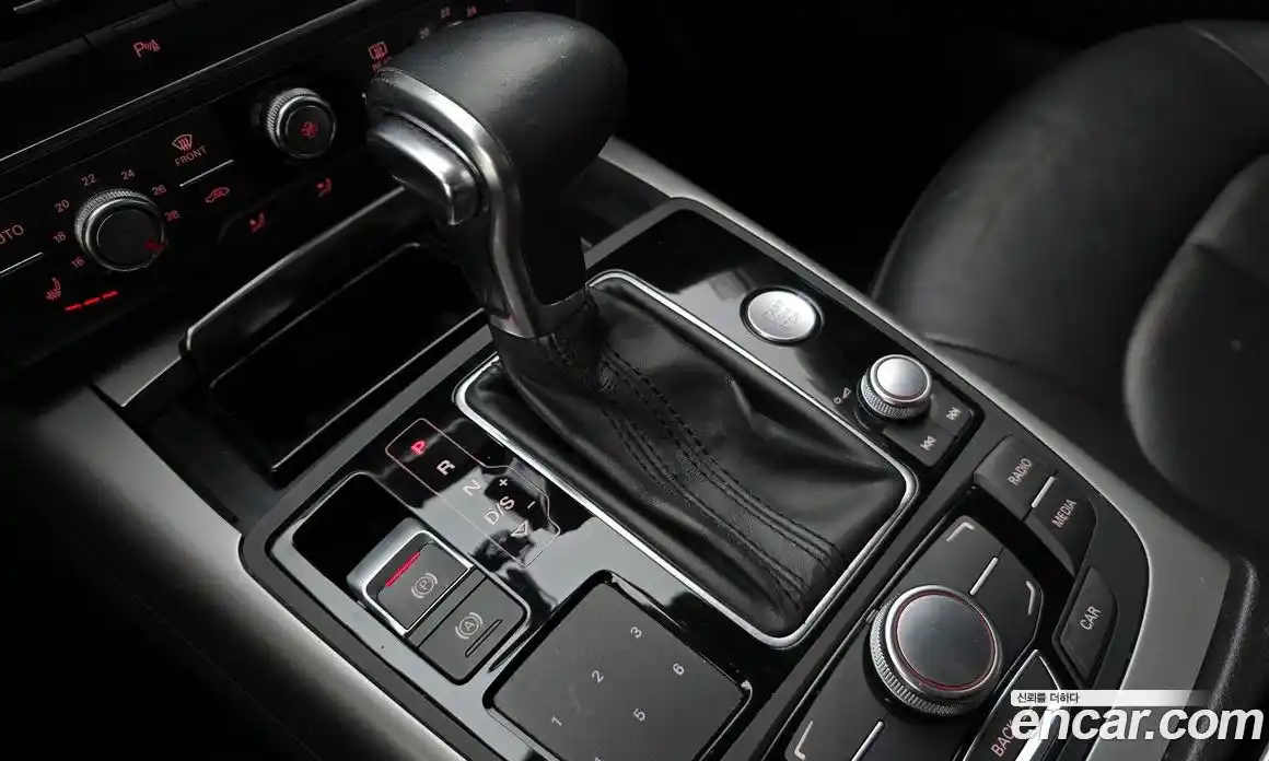 Audi A6 2014 2.0 Автомат в Москве № 469316, фото 9