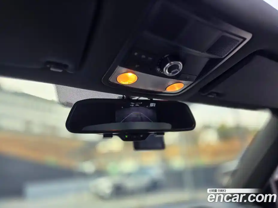 Volkswagen Beatle 2015 2.0 Автомат в Москве № 472526, фото 16