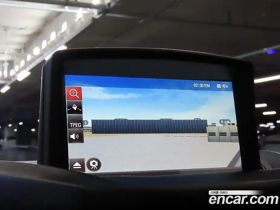 SsangYong Korando 2015 2.0 Автомат в Москве № 491461, фото 13