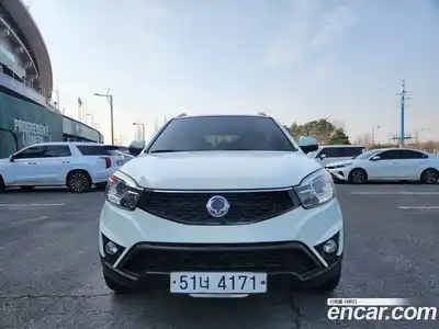 SsangYong Korando 2015 2.0 Автомат в Москве № 491598, миниатюра 3