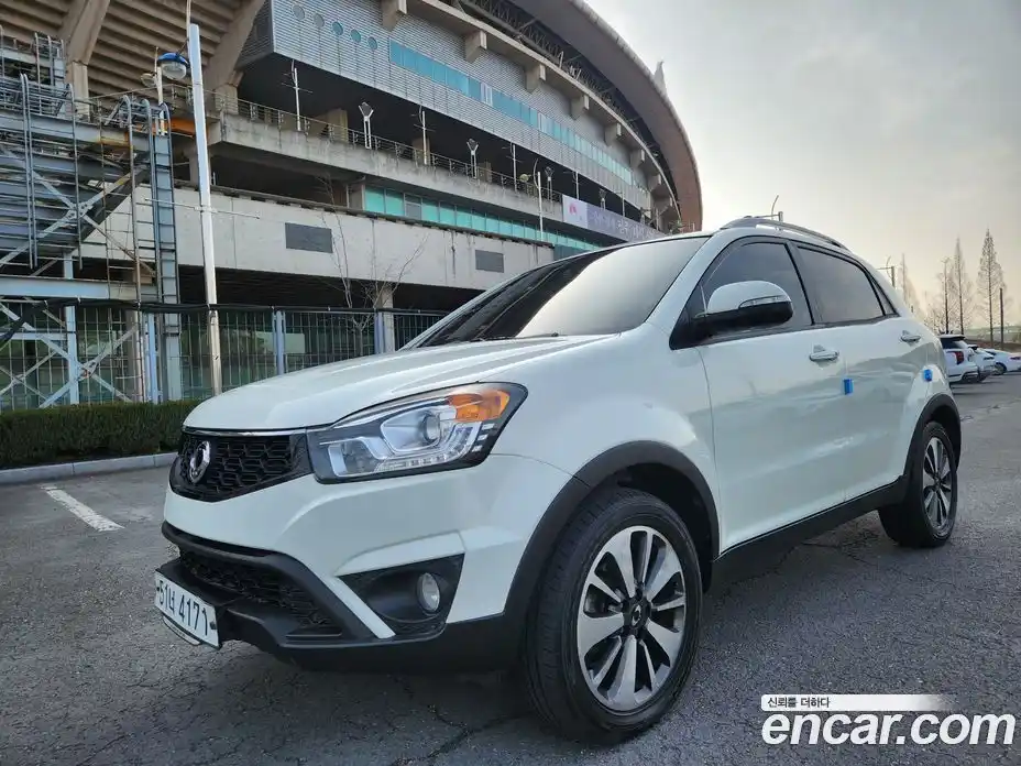 SsangYong Korando 2015 2.0 Автомат в Москве № 491598, фото 6