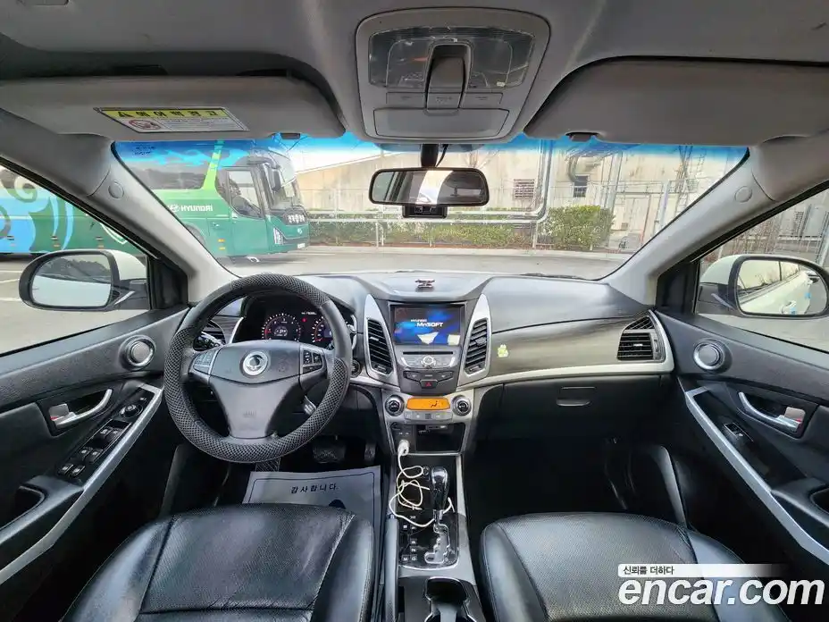 SsangYong Korando 2015 2.0 Автомат в Москве № 491598, фото 9