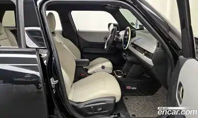 Mini Cooper 2025 2.0 Автомат в Москве № 492111, миниатюра 11