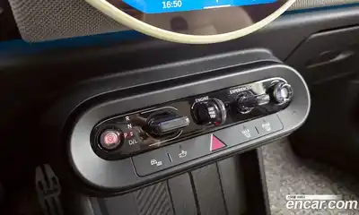 Mini Cooper 2025 2.0 Автомат в Москве № 492111, миниатюра 9