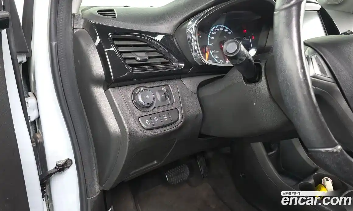 Chevrolet Spark 2016 1.0 Автомат в Москве № 492195, фото 14