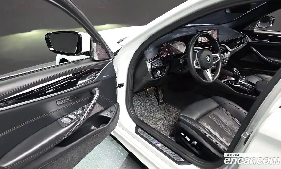 BMW 5-Series 2020 2.0 Автомат в Москве № 493418, фото 11