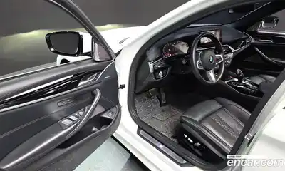 BMW 5-Series 2020 2.0 Автомат в Москве № 493418, миниатюра 11