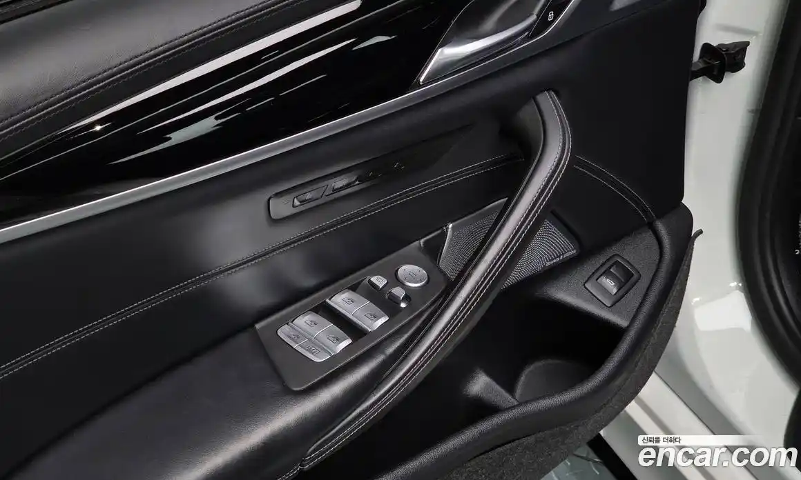 BMW 5-Series 2020 2.0 Автомат в Москве № 493418, фото 17