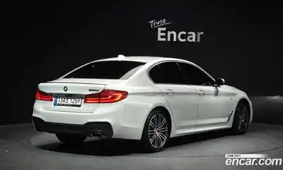 BMW 5-Series 2020 2.0 Автомат в Москве № 493418, миниатюра 2