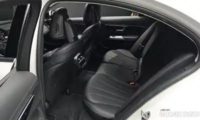 Mercedes-Benz E-Class 2025 2.0 Автомат в Москве № 493858, миниатюра 12