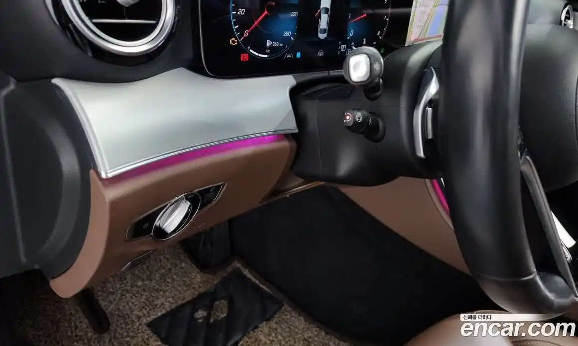 Mercedes-Benz E-Class 2021 2.0 Автомат в Москве № 494930, фото 14