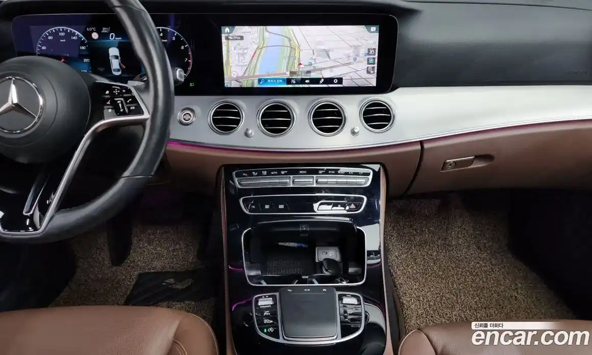 Mercedes-Benz E-Class 2021 2.0 Автомат в Москве № 494930, фото 15