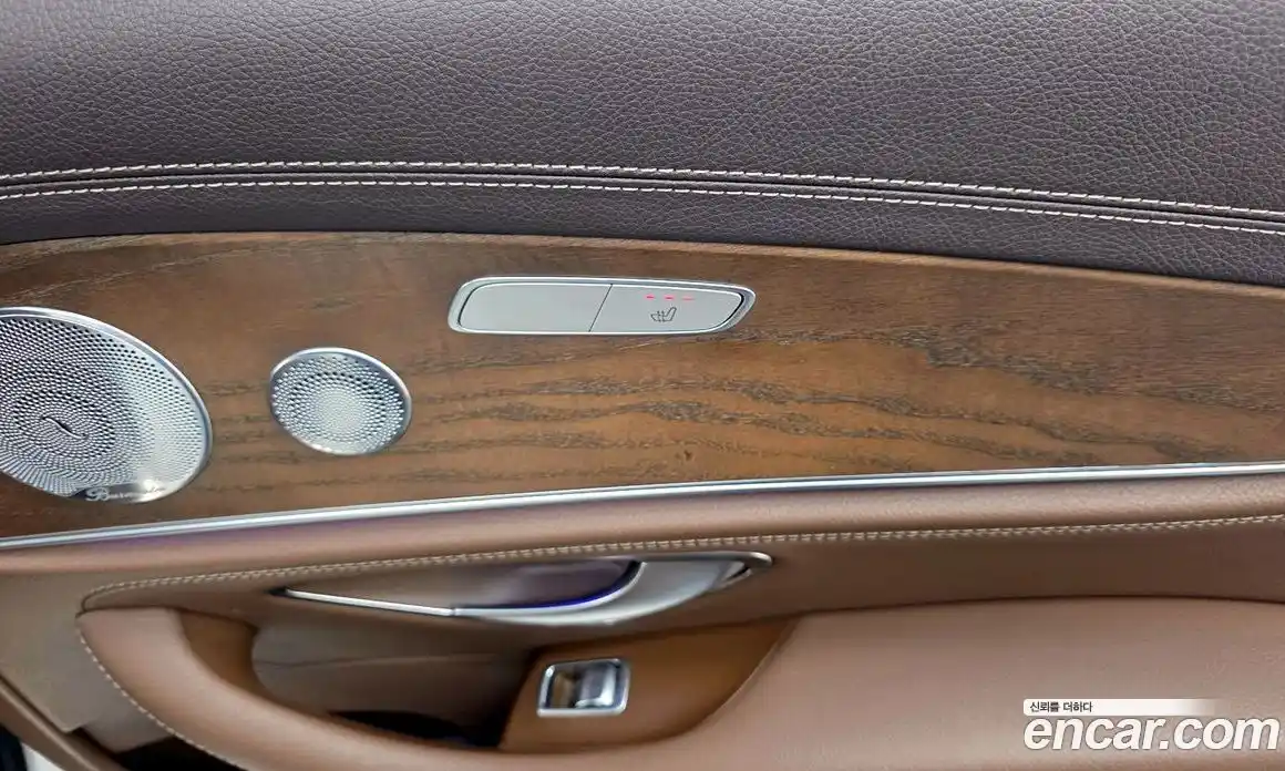 Mercedes-Benz E-Class 2019 2.0 Автомат в Москве № 495274, фото 18