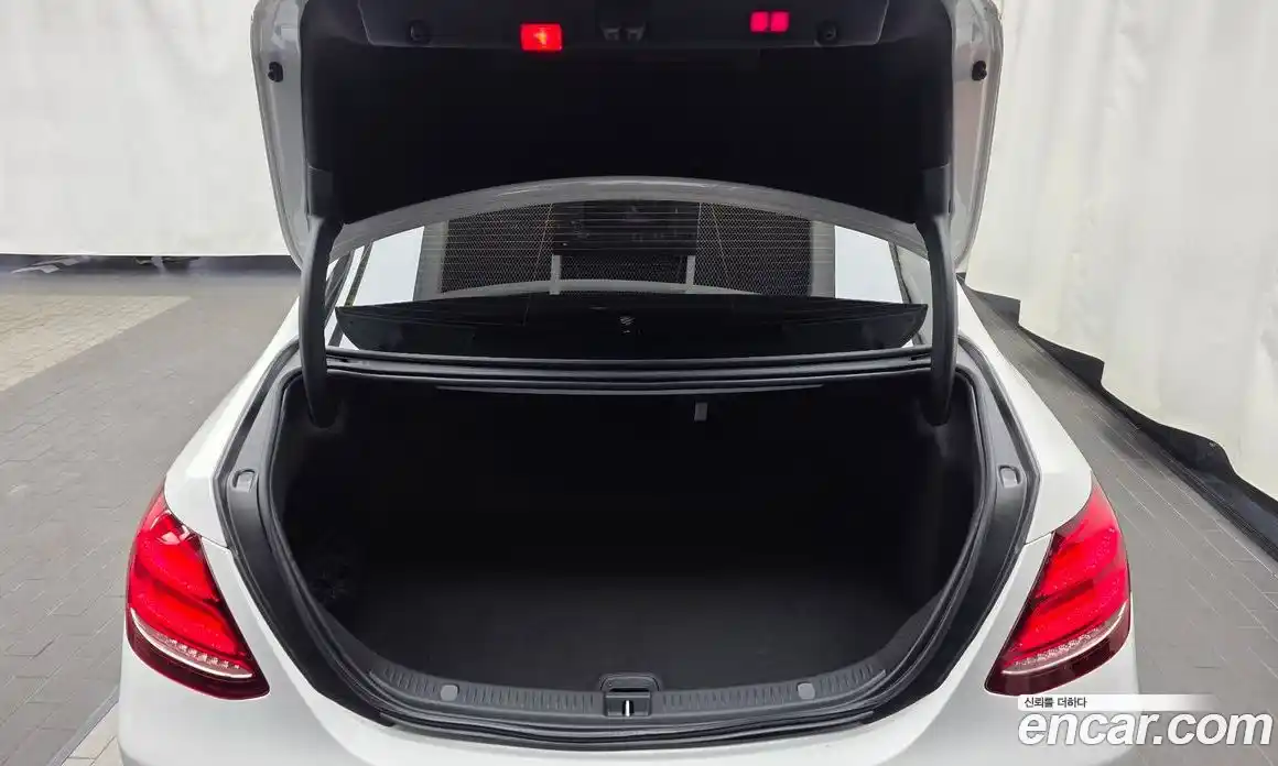 Mercedes-Benz E-Class 2019 2.0 Автомат в Москве № 495274, фото 20