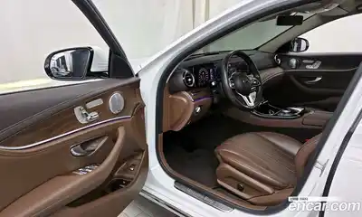 Mercedes-Benz E-Class 2019 2.0 Автомат в Москве № 495274, миниатюра 10