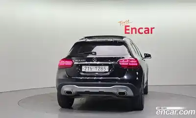 Mercedes-Benz GLA-Class 2018 2.0 Автомат в Москве № 495490, миниатюра 4