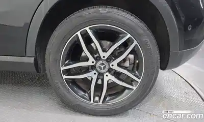 Mercedes-Benz GLA-Class 2018 2.0 Автомат в Москве № 495490, миниатюра 5