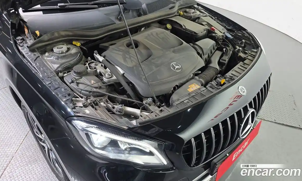 Mercedes-Benz GLA-Class 2018 2.0 Автомат в Москве № 495490, фото 6