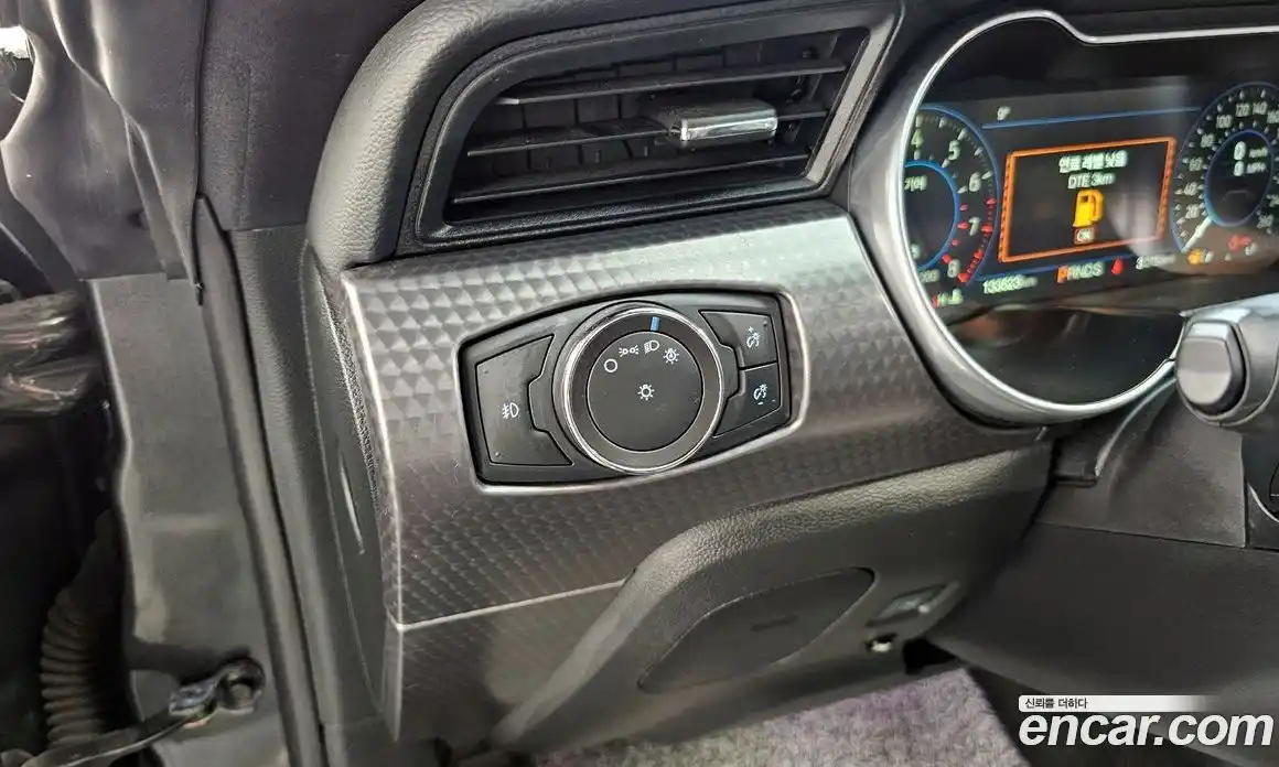 Ford Mustang 2018 2.3 Автомат в Москве № 496397, фото 16