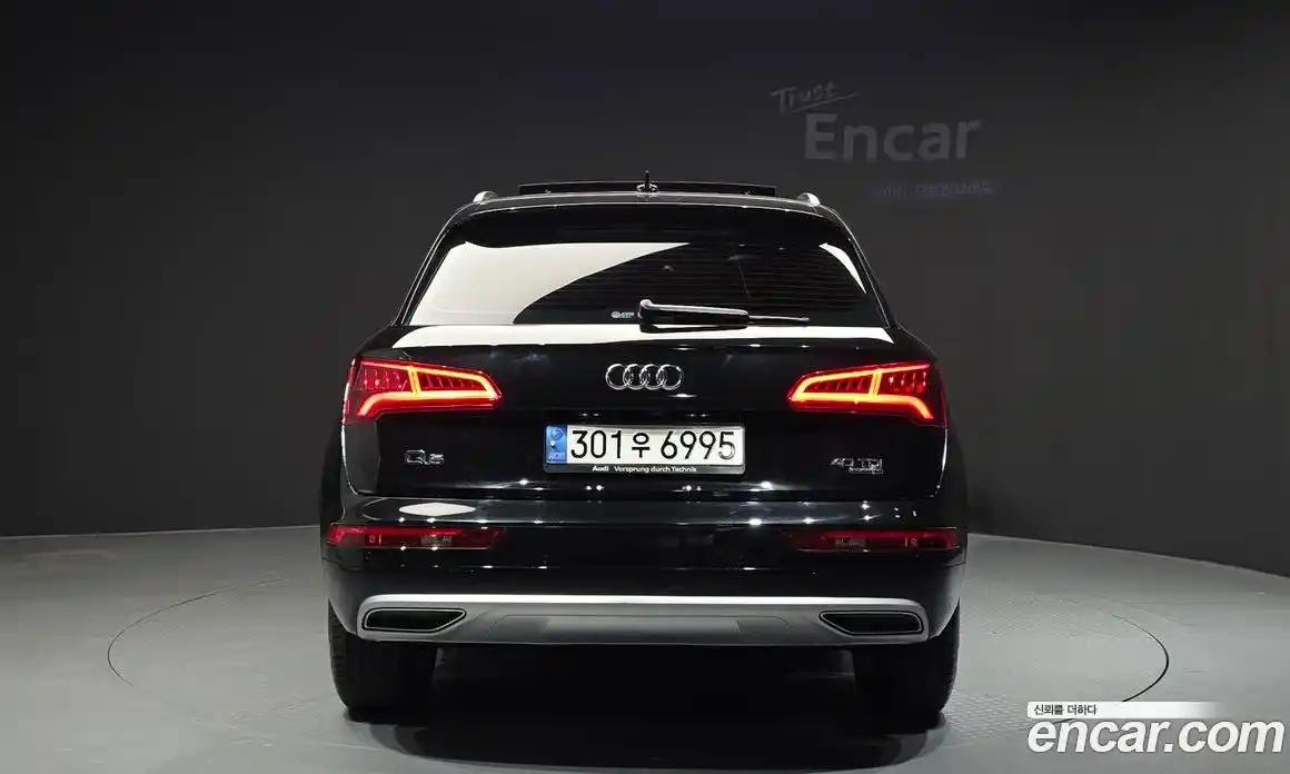 Audi Q5 2020 2.0 Автомат в Москве № 496654, фото 4