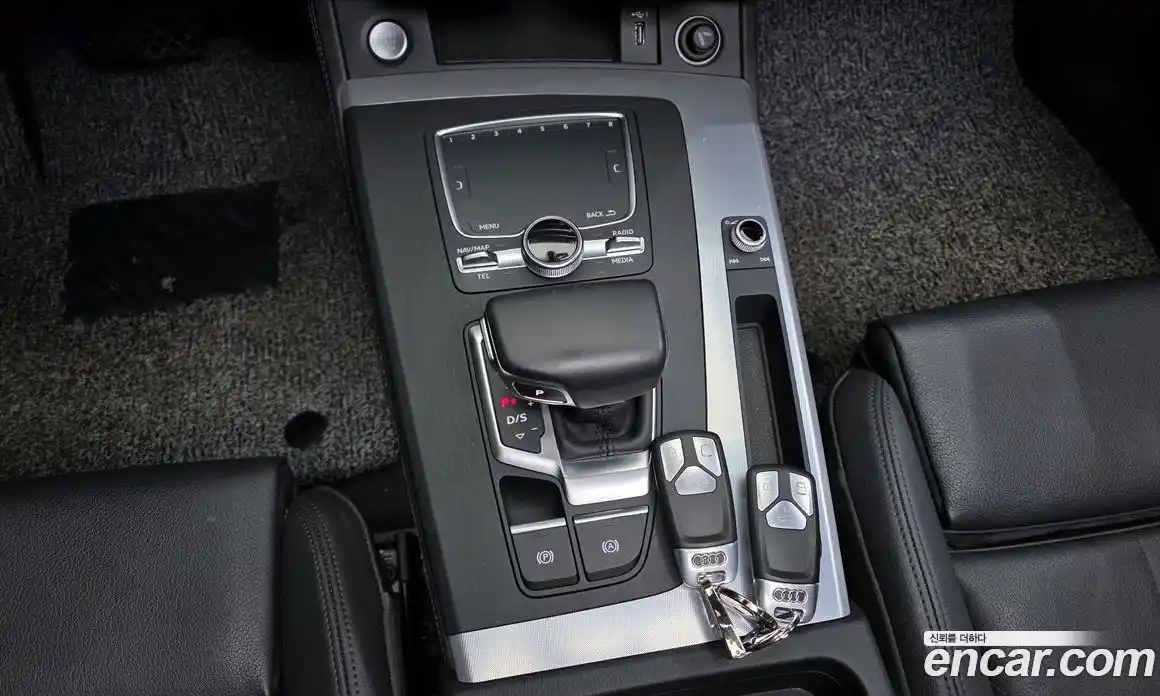 Audi Q5 2020 2.0 Автомат в Москве № 496654, фото 9