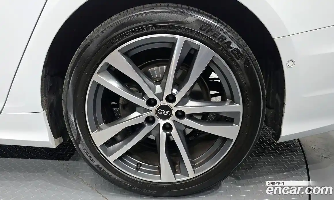 Audi A6 2023 2.0 Автомат в Москве № 496761, фото 5