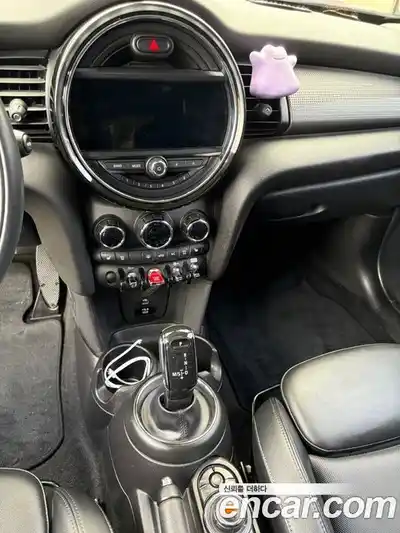 Mini Cooper 2021 1.5 Автомат в Москве № 499410, миниатюра 12