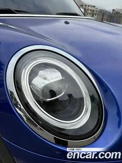 Mini Cooper 2021 1.5 Автомат в Москве № 499410, миниатюра 3