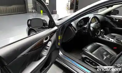 Infiniti Q50 2015 3.5 Автомат в Москве № 500408, миниатюра 11
