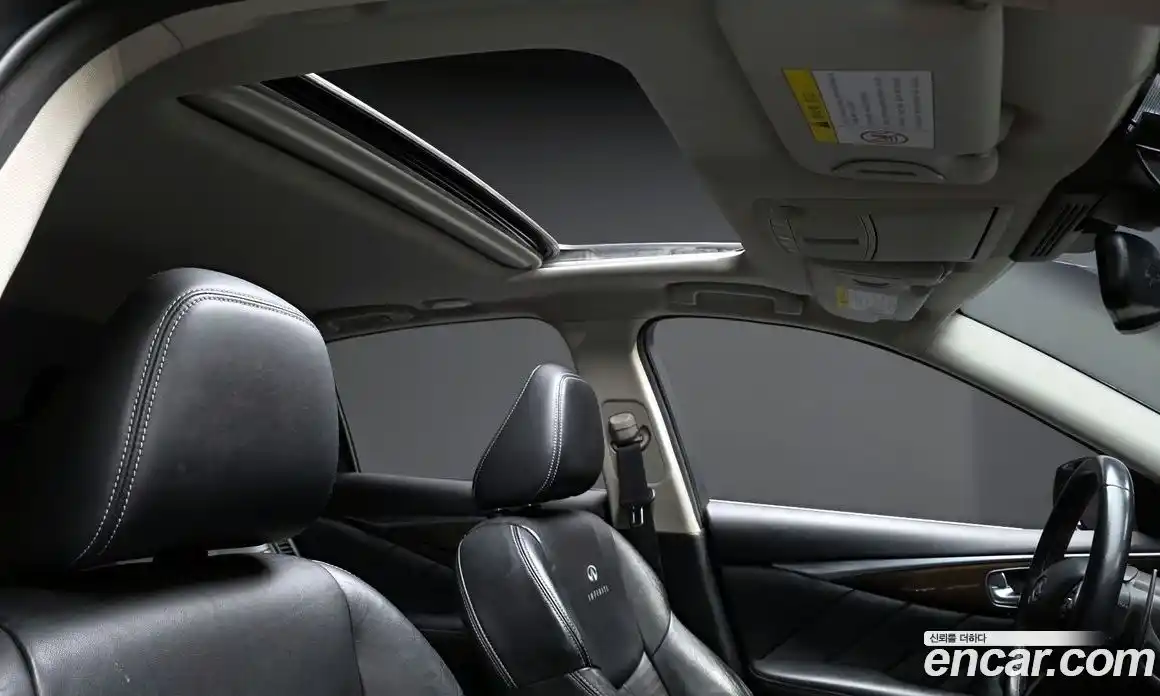 Infiniti Q50 2015 3.5 Автомат в Москве № 500408, фото 20