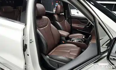 Hyundai Santa Fe 2020 2.0 Автомат в Москве № 518038, миниатюра 9