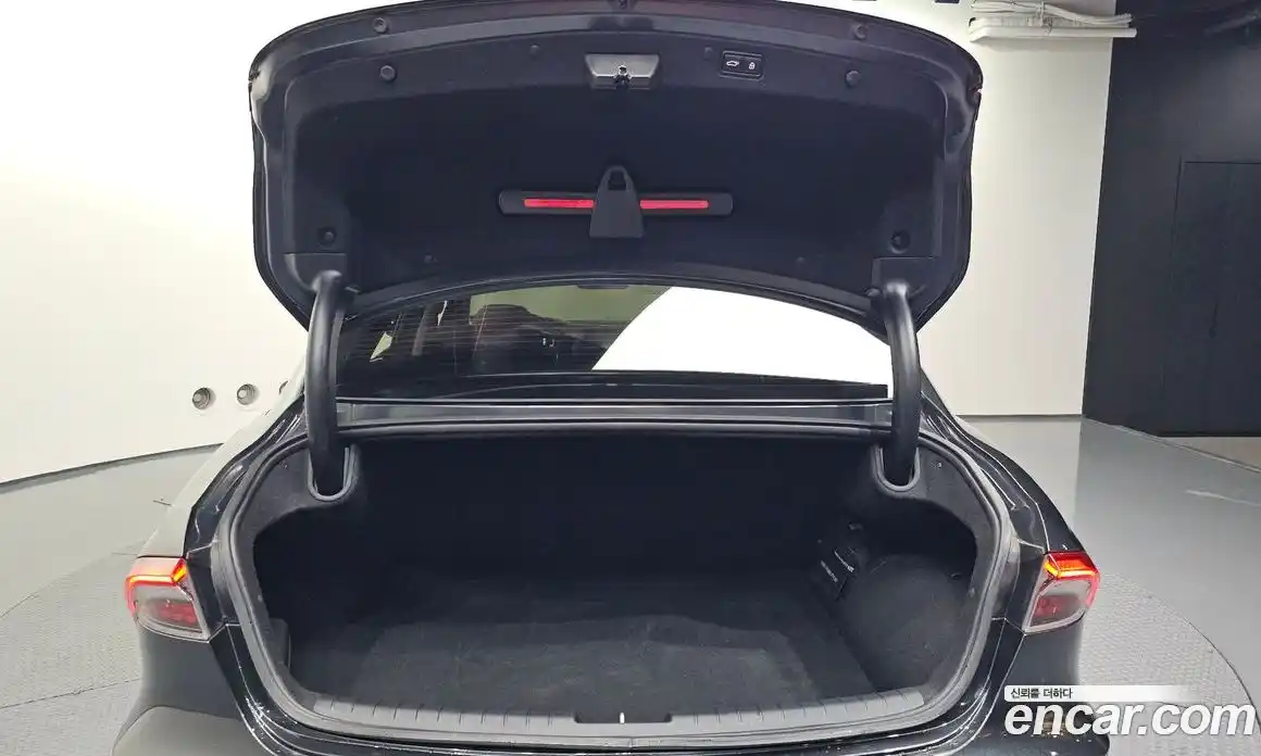 Hyundai Grandeur 2022 2.4 Автомат в Москве № 518174, фото 20