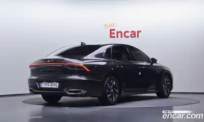 Hyundai Grandeur 2022 2.4 Автомат в Москве № 518174, миниатюра 2