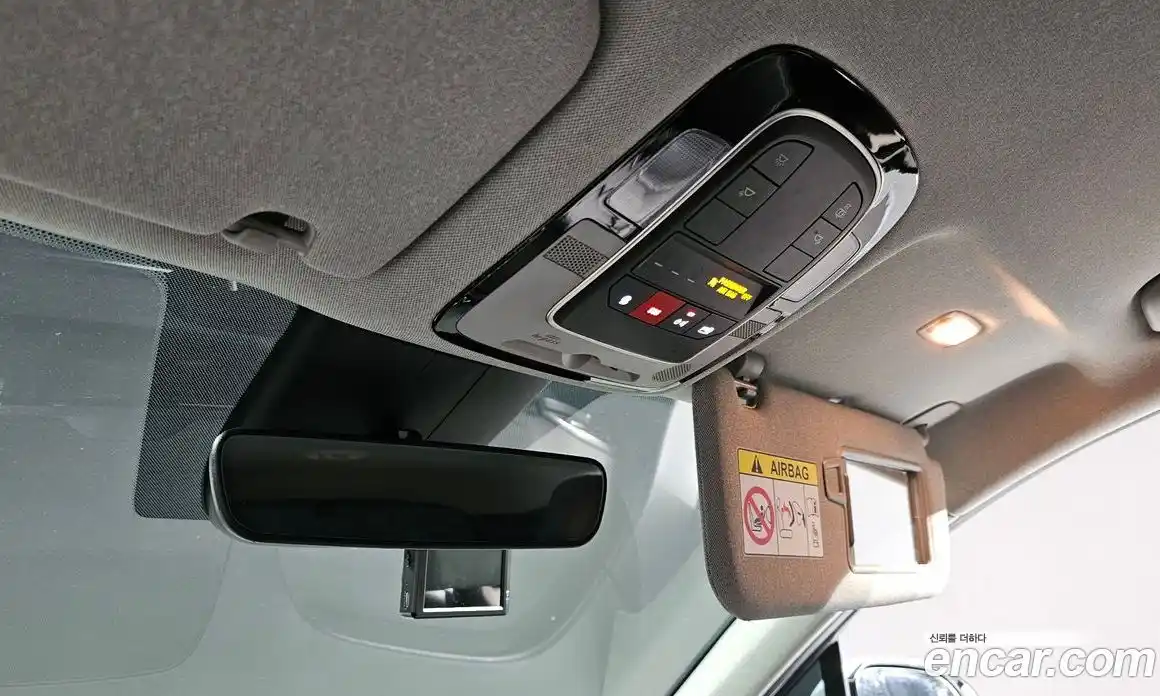 Hyundai Santa Fe 2021 2.5 Автомат в Москве № 518307, фото 15