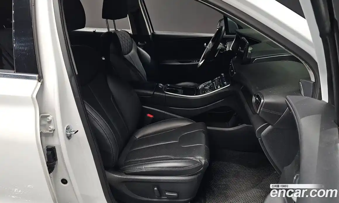 Hyundai Santa Fe 2021 2.5 Автомат в Москве № 518307, фото 10