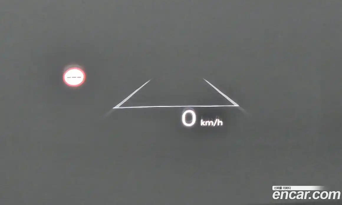 Hyundai Santa Fe 2024 1.6 Автомат в Москве № 518561, фото 13