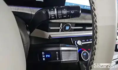 Hyundai Santa Fe 2024 1.6 Автомат в Москве № 518561, миниатюра 9