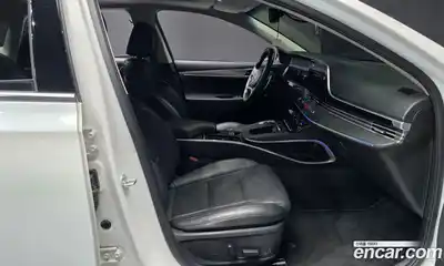 Hyundai Grandeur 2021 2.5 Автомат в Москве № 518648, миниатюра 11