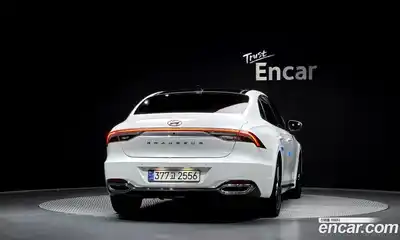 Hyundai Grandeur 2021 2.5 Автомат в Москве № 518648, миниатюра 4