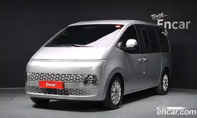Hyundai Staria, 2025