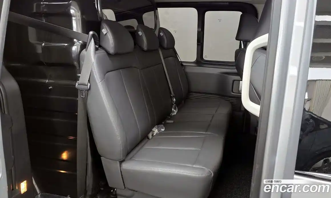 Hyundai Staria 2025 1.6 Автомат в Москве № 518773, фото 12