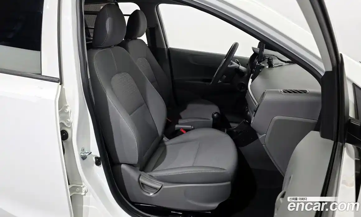 Kia Morning 2021 1.0 Автомат в Москве № 520237, фото 12